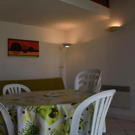 Maison Gruissan, 4 Pieces, 5 Personnes - Fr-1-229-852 Gruissan
